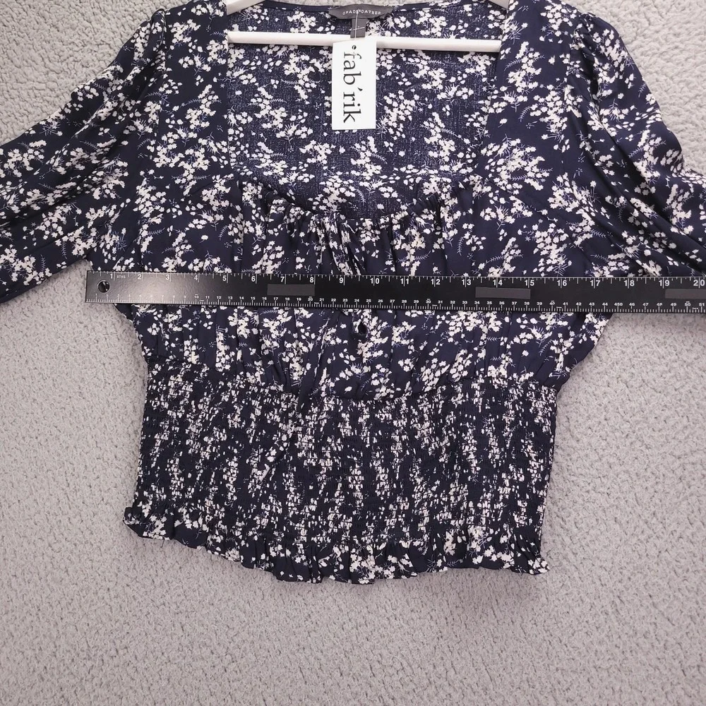 GRADE & GATHER Top Size LARGE Remmi Navy Blue Floral Smocked fab'rik NEW - Picture 8 of 16